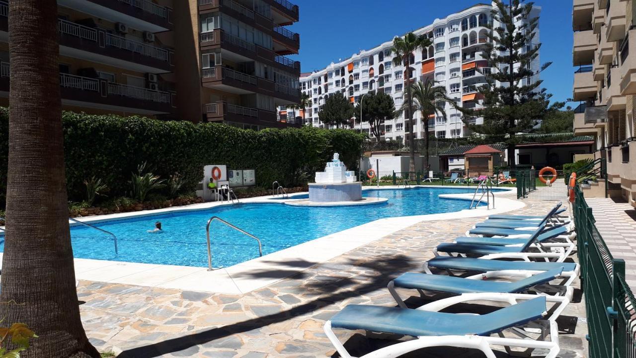 Nice Apartment In Hotel Ronda 4 First Beach Line Фуэнхирола Экстерьер фото