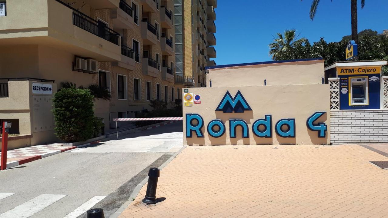 Nice Apartment In Hotel Ronda 4 First Beach Line Фуэнхирола Экстерьер фото